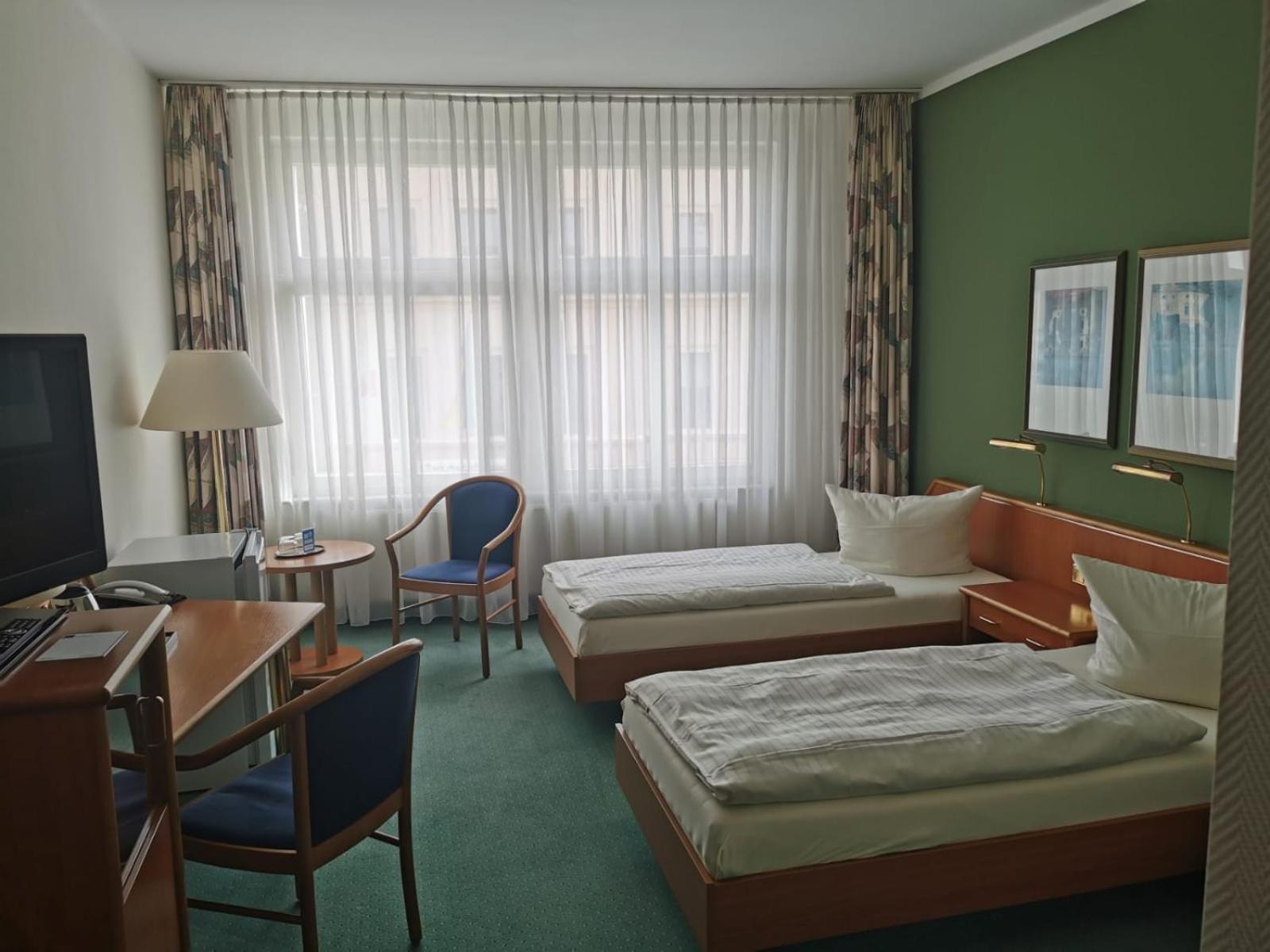 Hotel Kaiserhof Fürstenwalde Exteriör bild